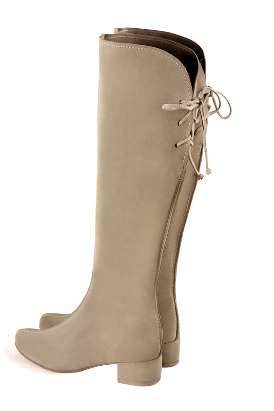 Tan beige women's knee-high boots, with laces at the back. Round toe. Low block heels. Made to measure. Rear view - Florence KOOIJMAN